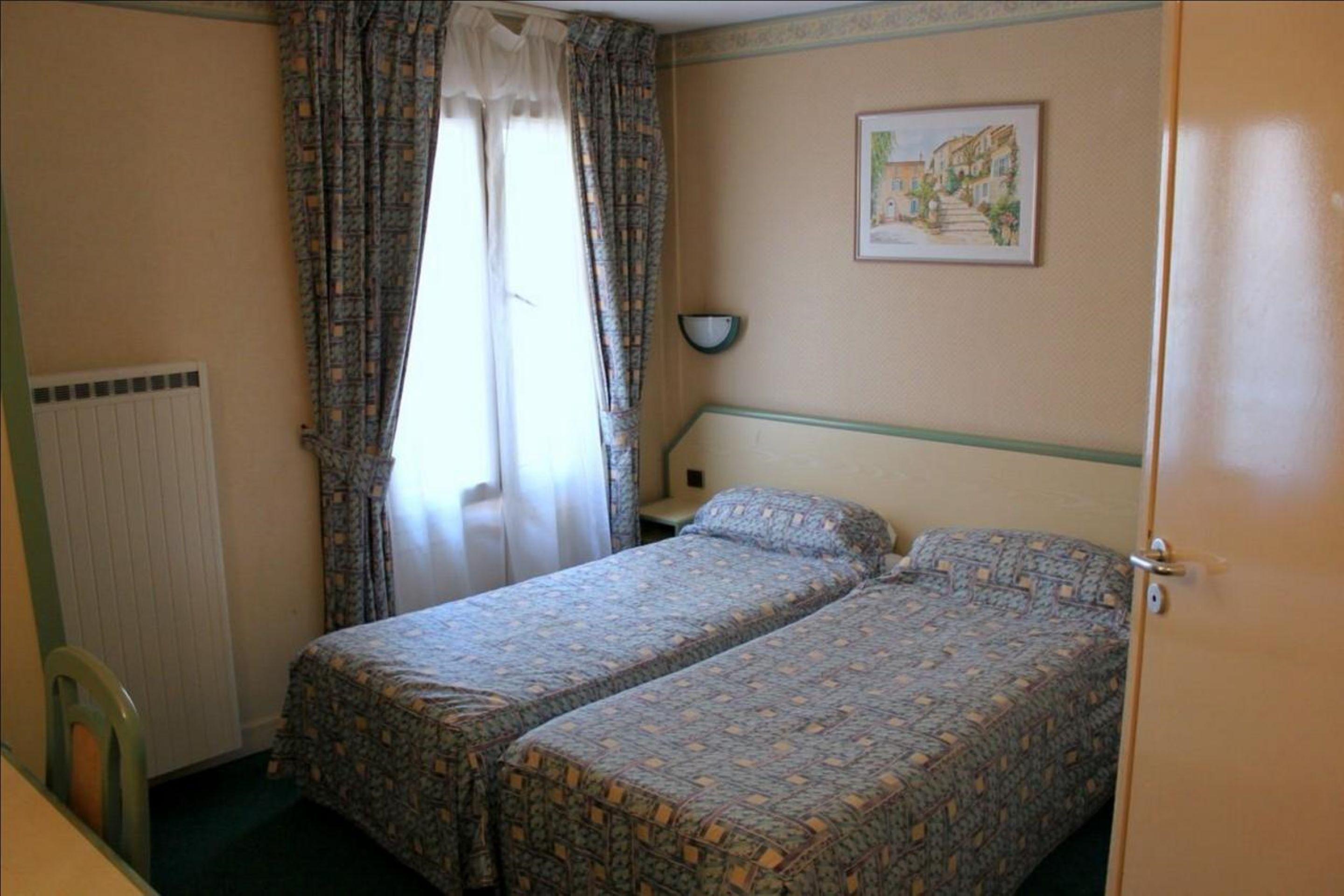 Aladin Hotel